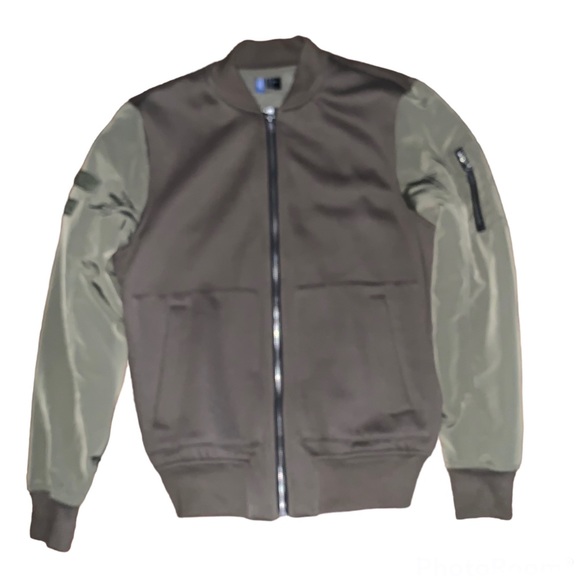 NWT H&M Army Green Bomber Jacket - Picture 1 of 12